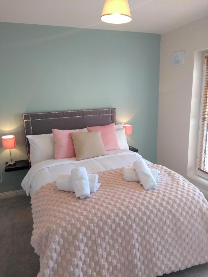 Rosies Apartment Клифдън Екстериор снимка